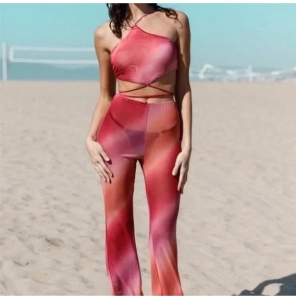 Other - ✨ Womens Tie-Dye Mesh Halter Neck Lace Down Back Wrap Top & Flare Pant Set